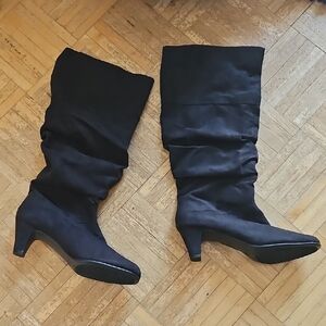 AEROSOLES Black Heeled Boots